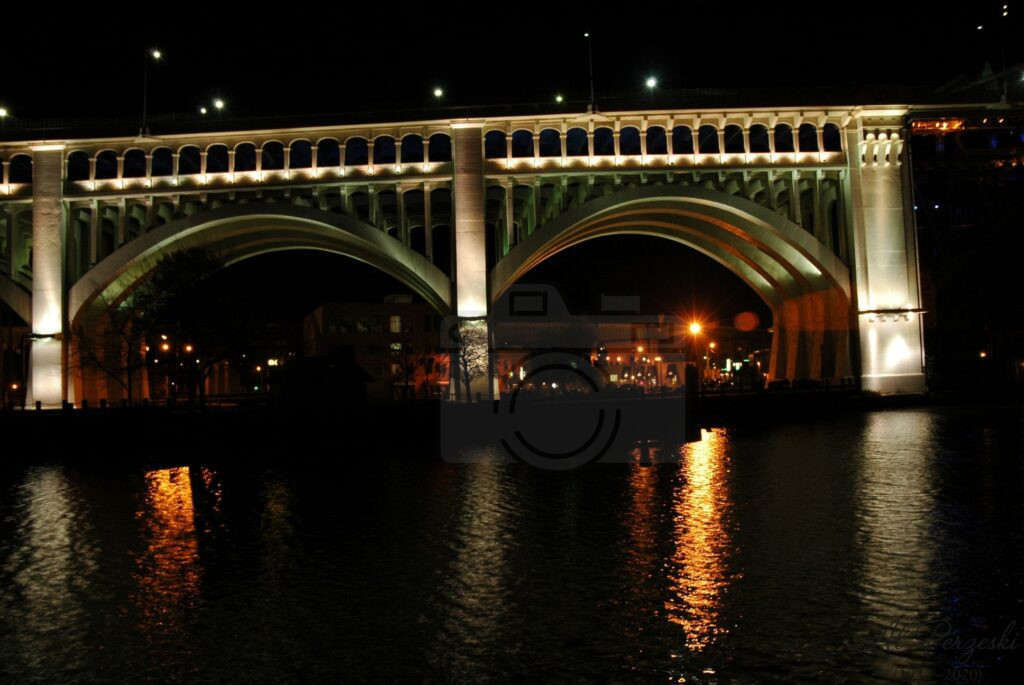 Still Waters, Silent Arches